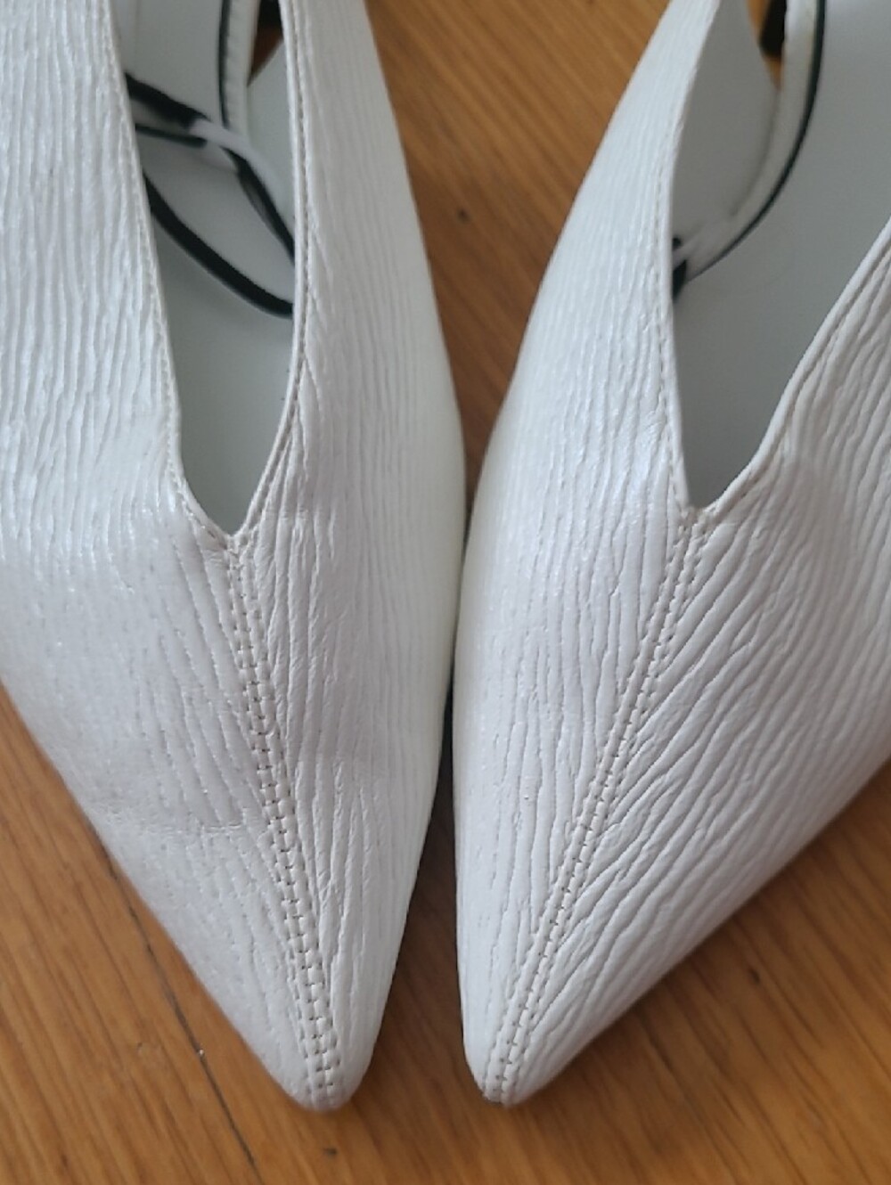 Zara White Pointed Slingback Flats - Picture 3 of 6